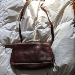 Brown leather Perry Ellis shoulder bag